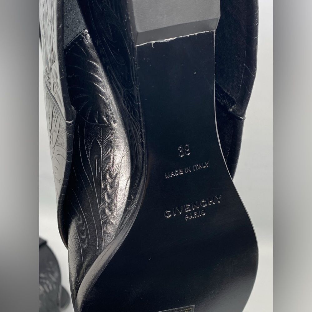 Givenchy Shark Lock Cowboy Ankle Boots In Western Leather size 39 - Picture 16 of 16